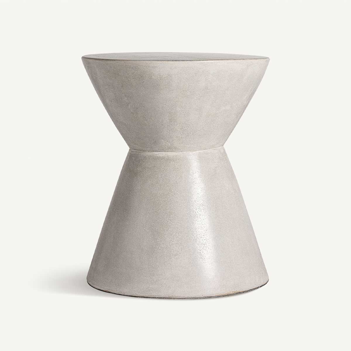 Table basse sablier en ciment gris