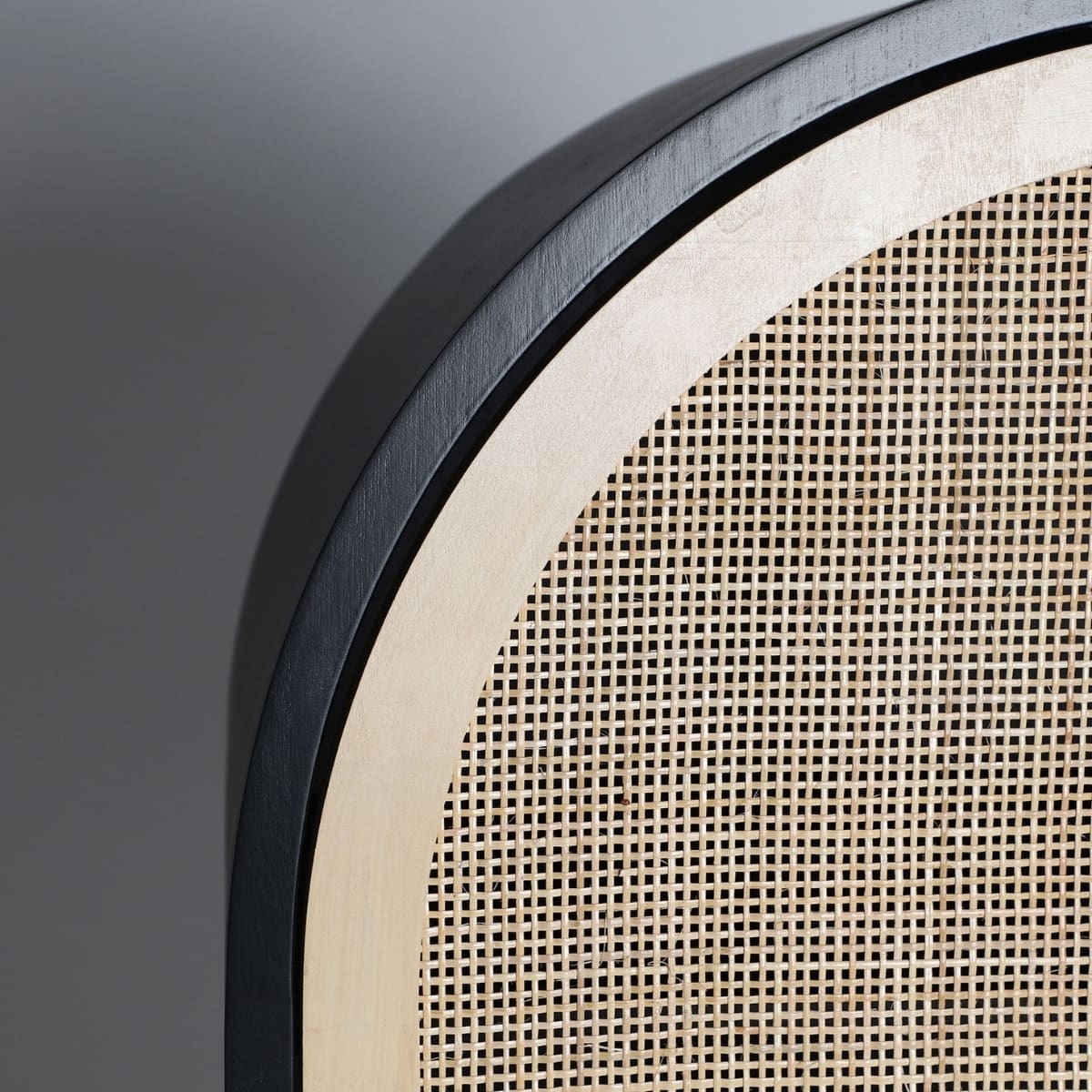 Armoire bois noir et rotin japandi MARCEAU – Image 4