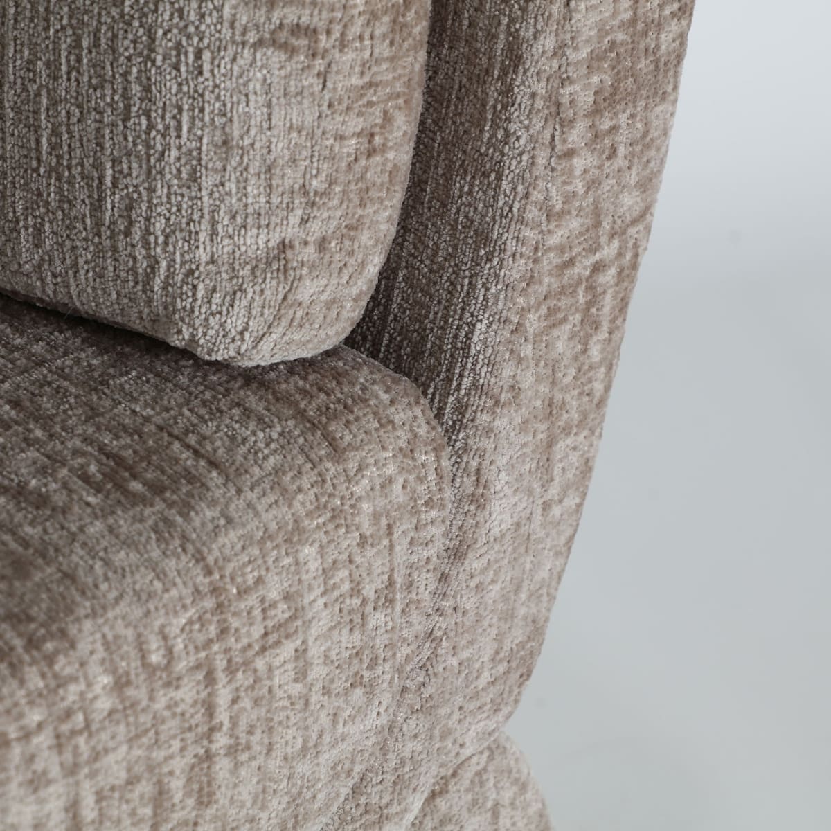 Fauteuil design marron chiné BASILE – Image 6