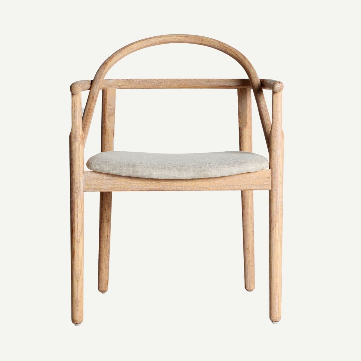 chaises japandi en bois et lin