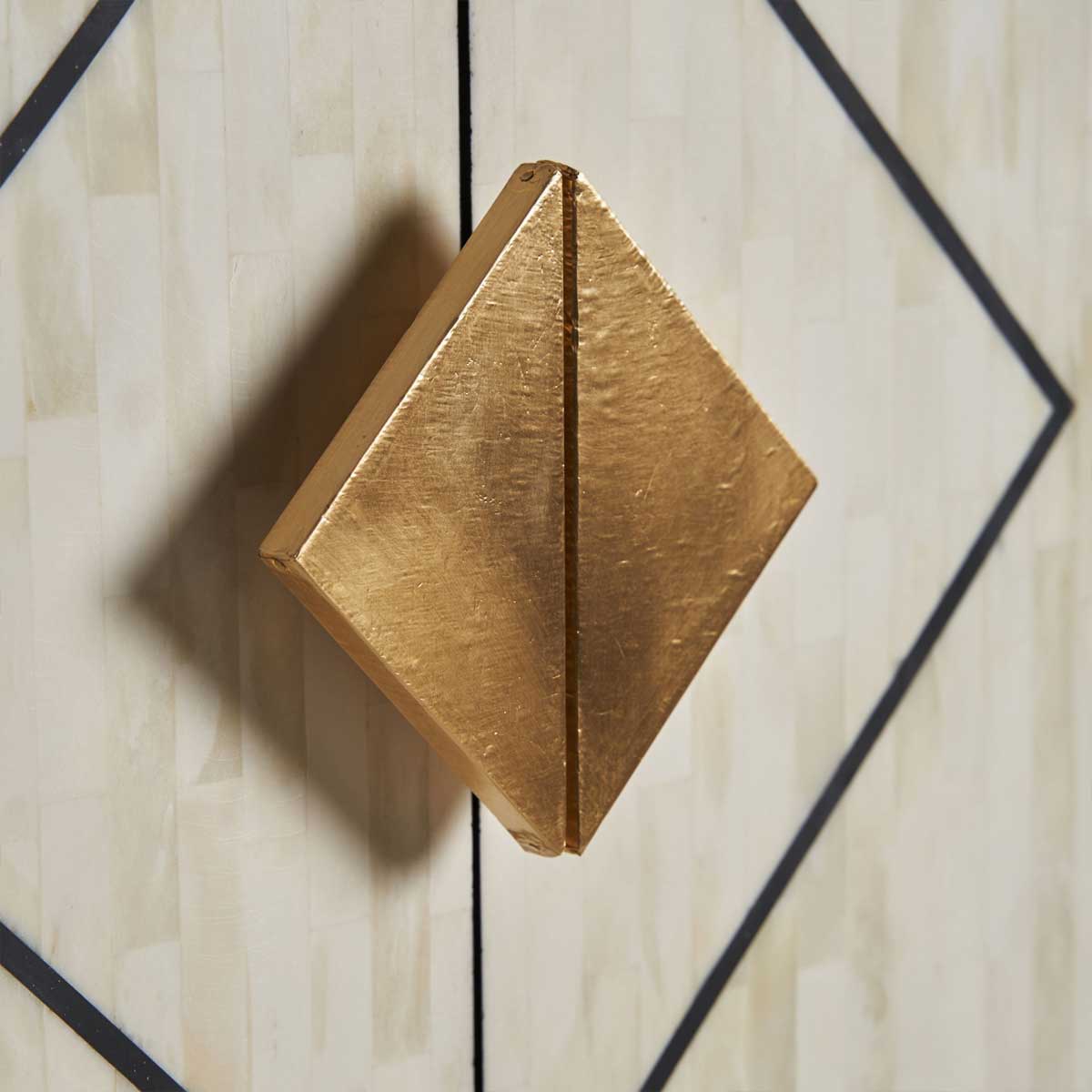 Buffet haut de gamme en os blanc et bois noir CLEMENCE – Image 5