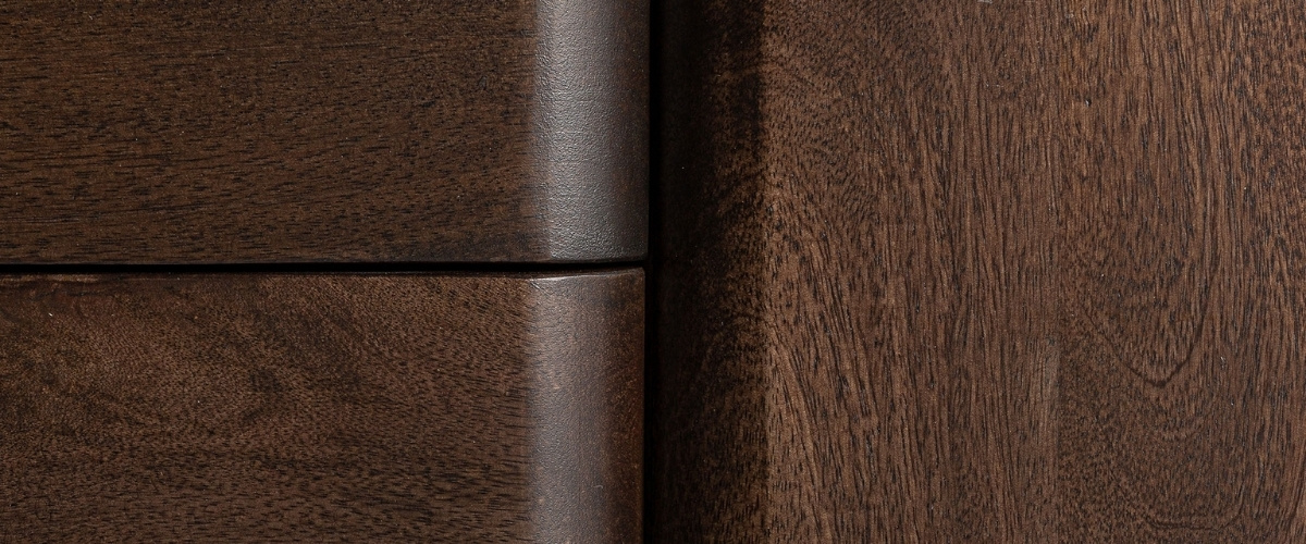 Bois de manguier foncé