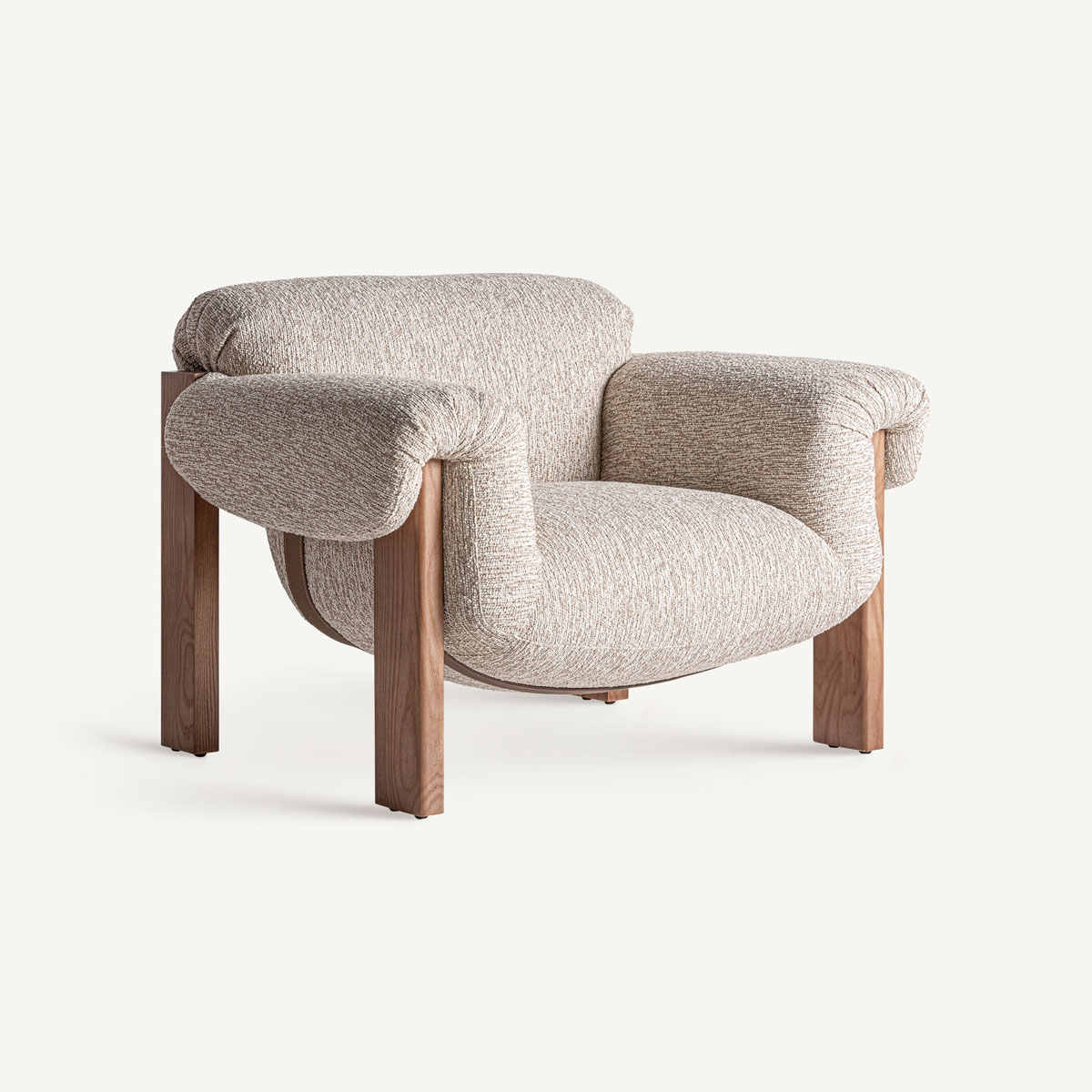Fauteuil design confortable en tissu bouclé et bois massif