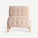 Fauteuil tissu bouclé beige matelassé et bois de pin massif