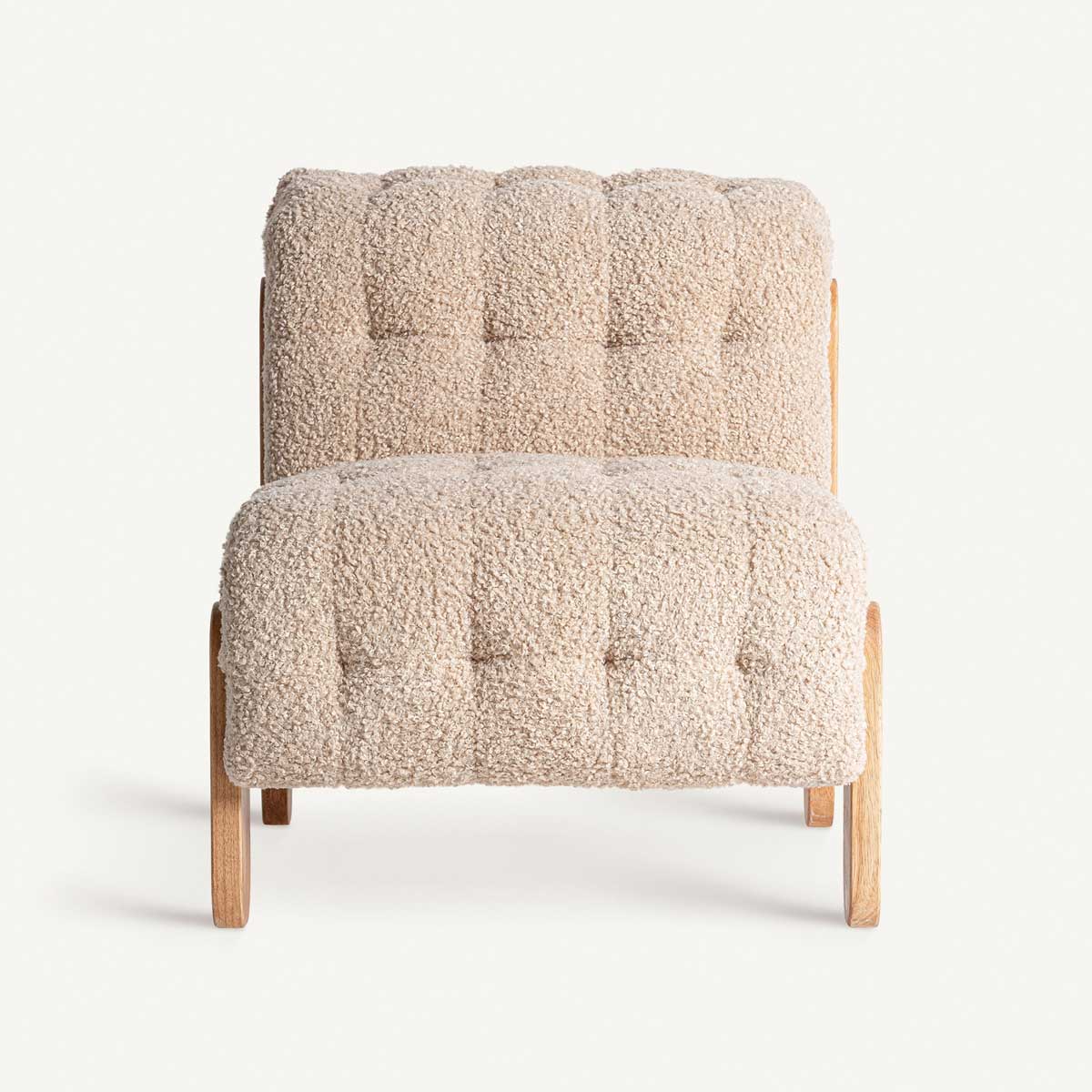 Fauteuil tissu bouclé beige matelassé et bois de pin massif