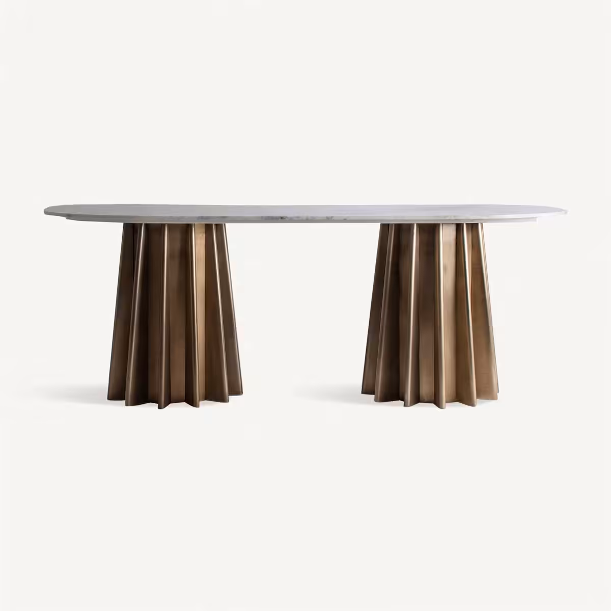 Table à manger ovale en marbre blanc et métal doré 200 cm