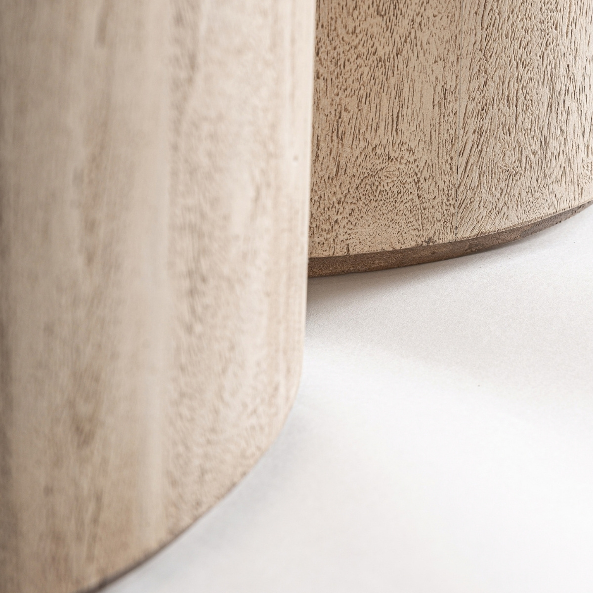 Comptoir en acacia et marbre 243 cm – Image 4