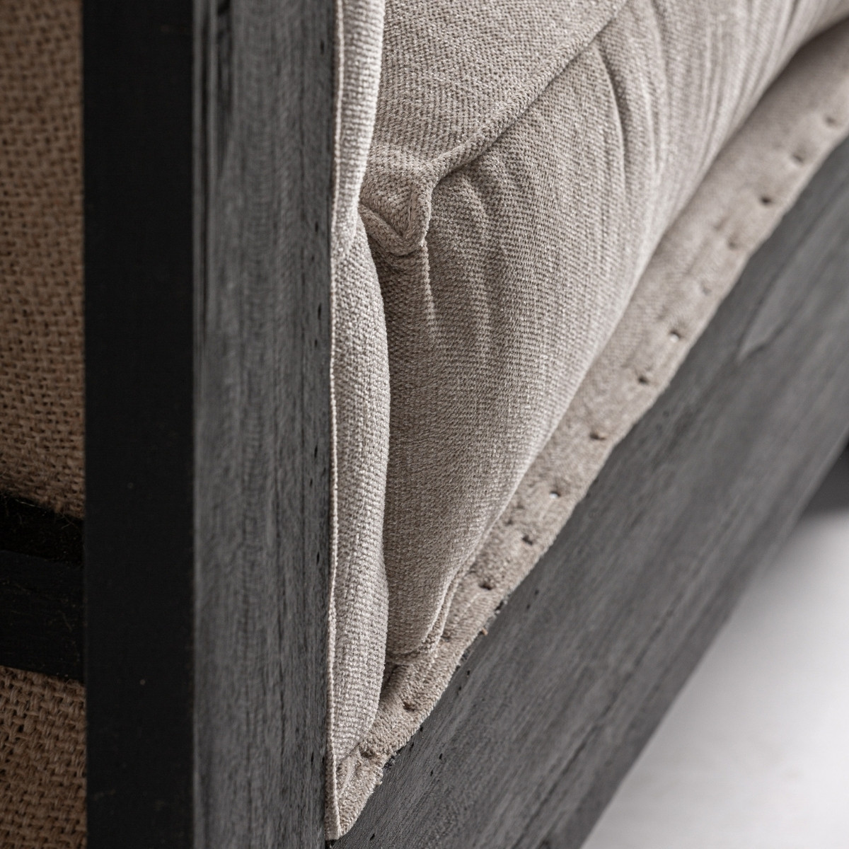 Fauteuil Chesterfield noir et beige 113 cm – Image 6