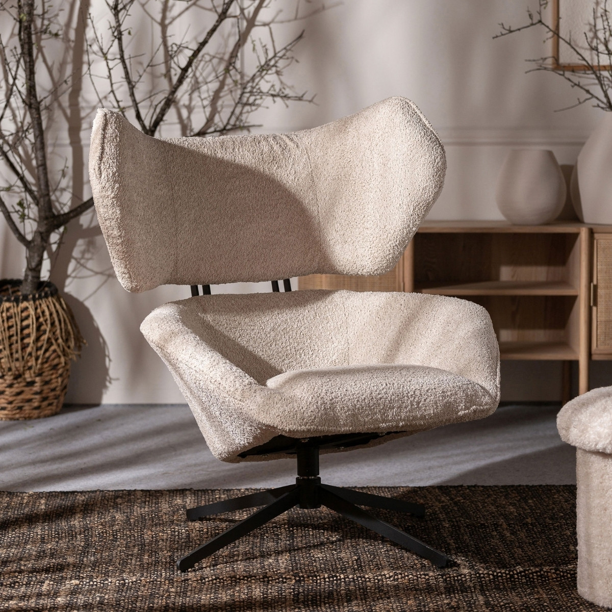 Fauteuil moderne incliné avec repose tête tissu bouclé