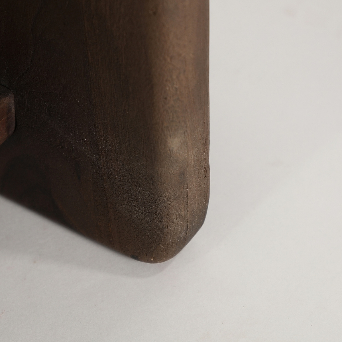 Table basse bois de manguier et travertin – Image 4