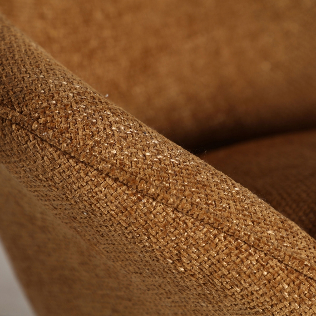 Fauteuil pivotant couleur ocre – Image 7