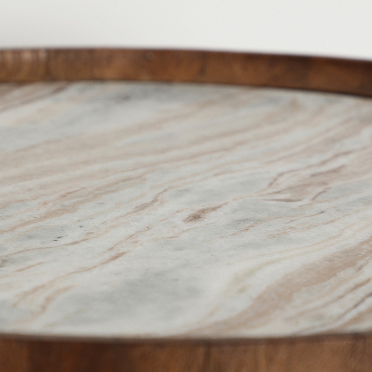 Table basse ronde manguier et marbre 60 cm – Image 5