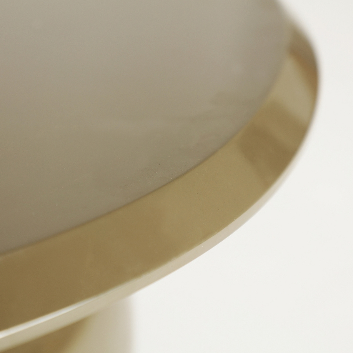 Table basse organique vert brillant – Image 4