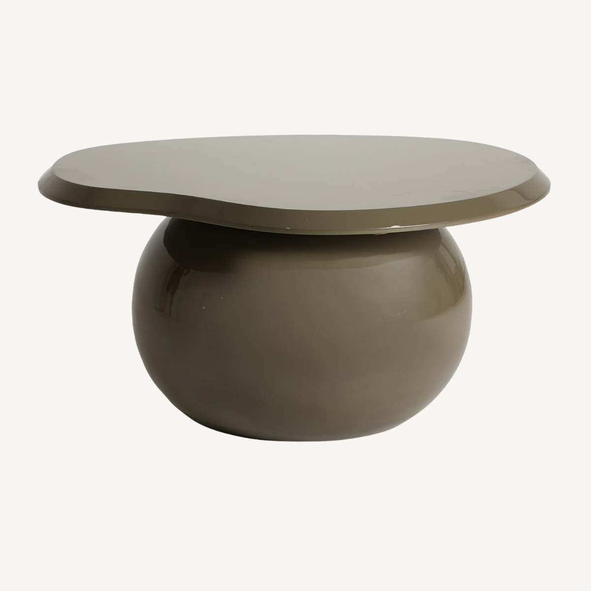 Table basse organique verte brillante