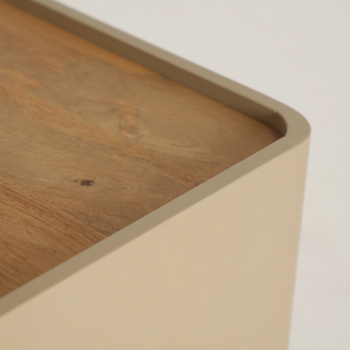 Table basse en MDF taupe et marron clair 90 cm — vue complémentaire 3