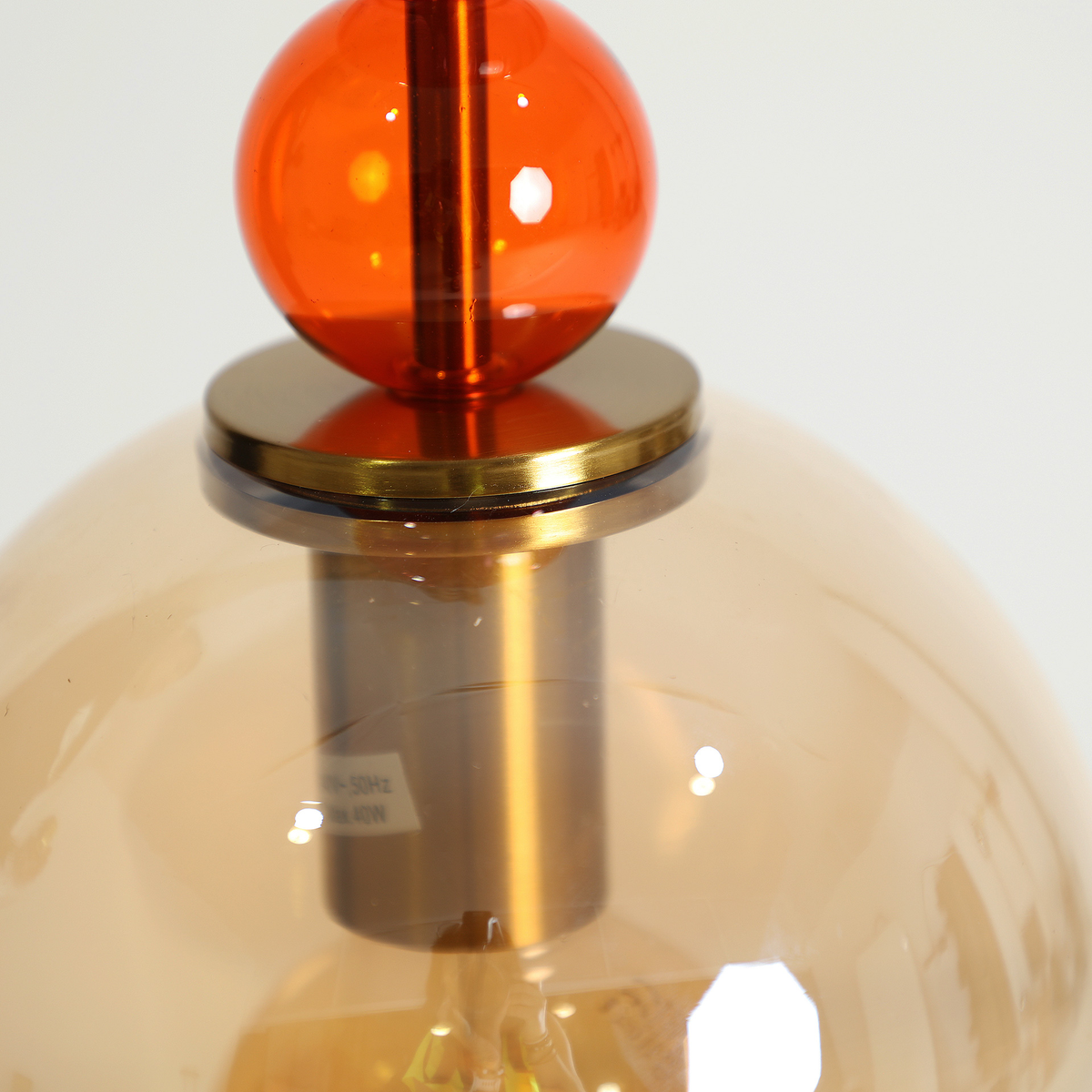 Suspension en verre ambre 68 cm — vue complémentaire 2